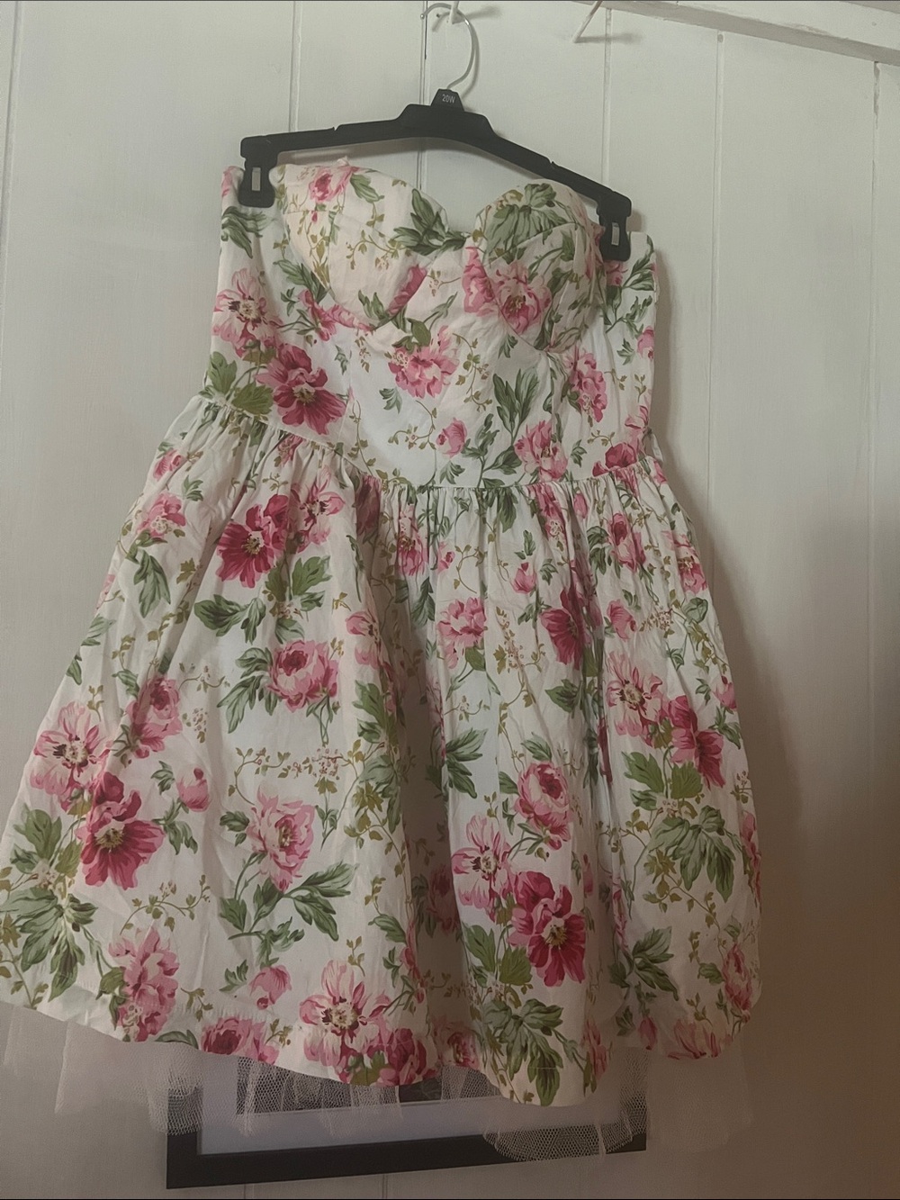 Forever 21 White Floral Tulle strapless mini